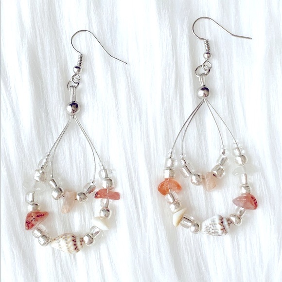 Hawaiian Momi  Shell And Glass Uneven Bead Necklace Bracelet And Earrings Set - Picture 5 of 10